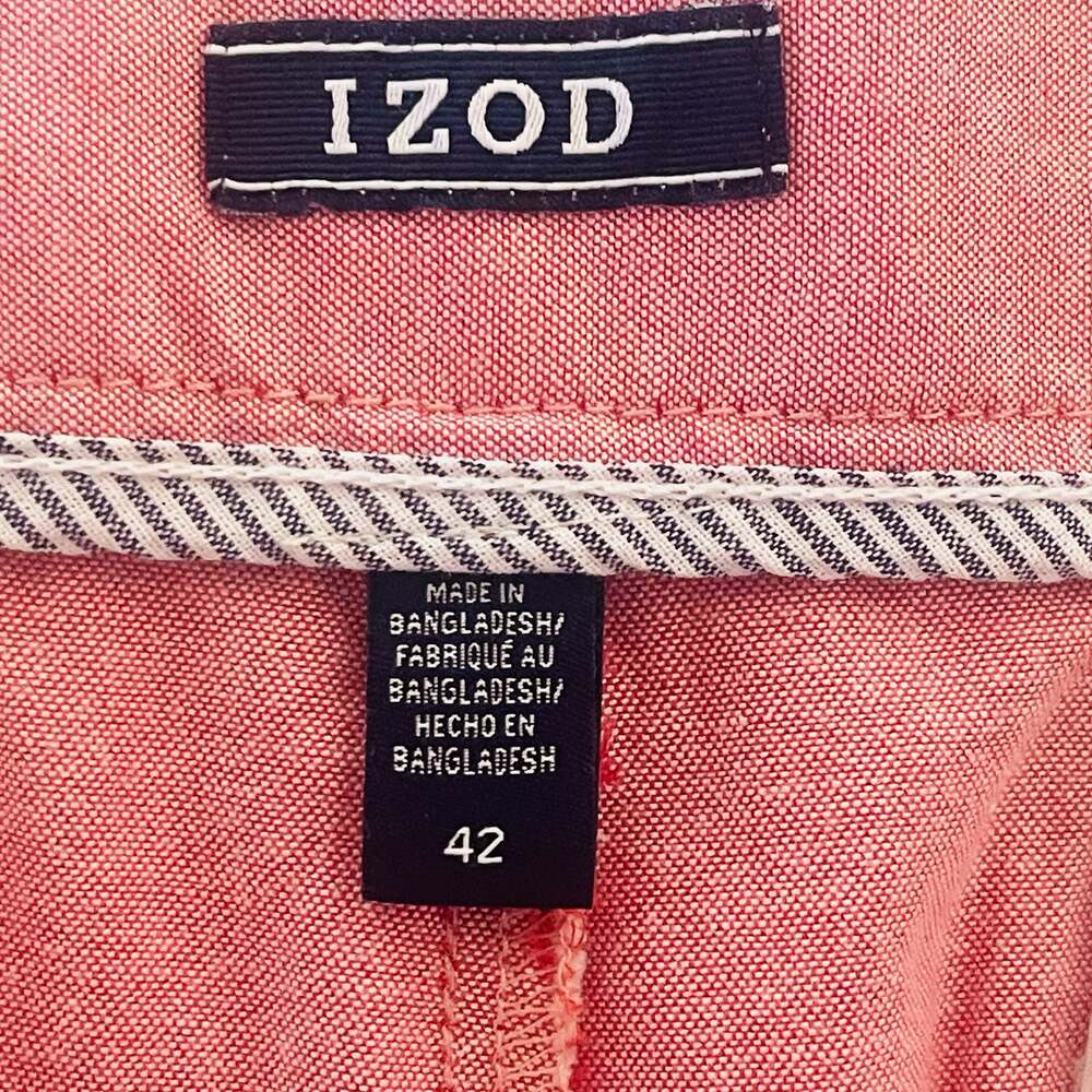 Izod Men's Flat Front Casual Shorts Red Size 42 - Picture 3 of 4